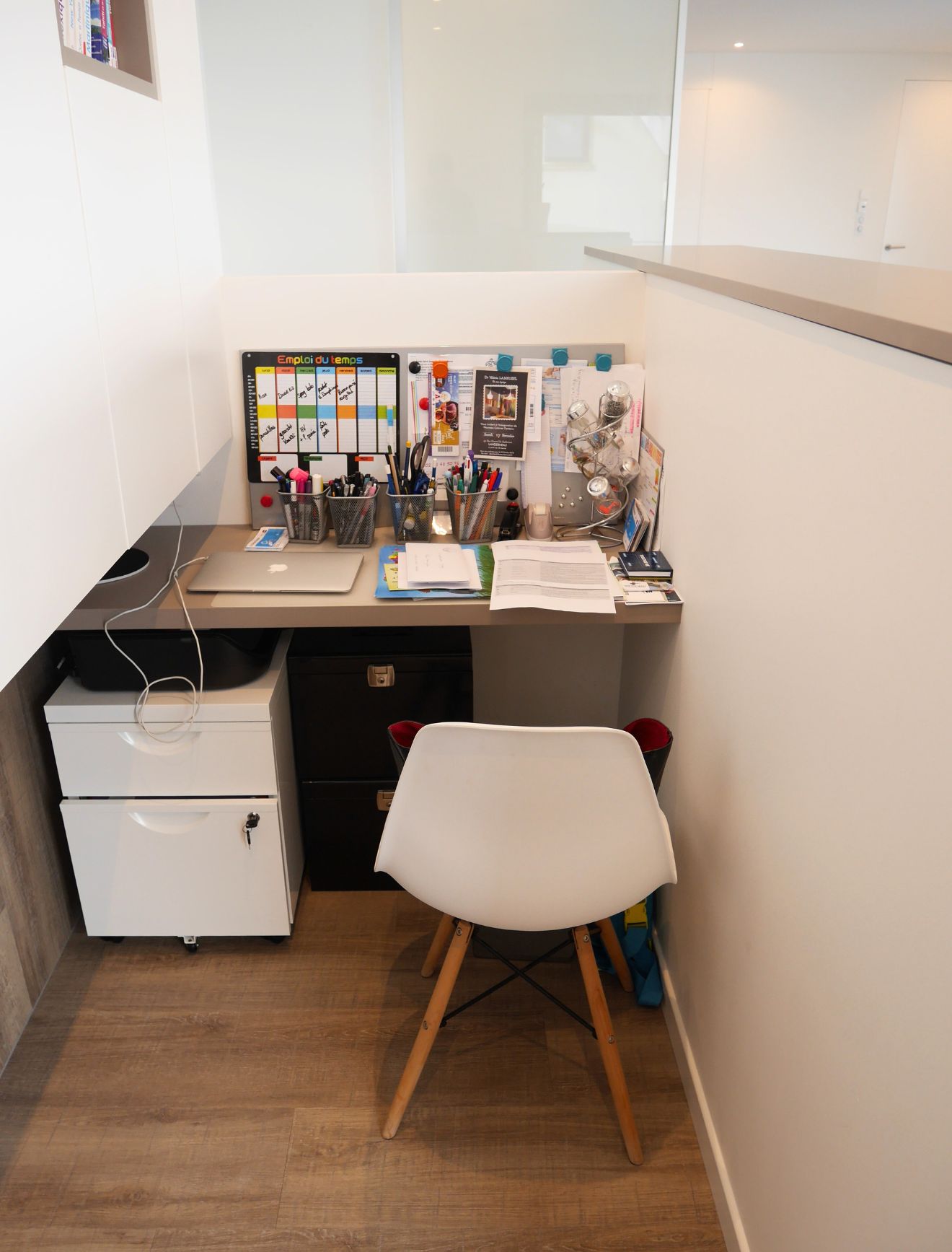 bureau am&eacute;nag&eacute; cach&eacute; et optimis&eacute;