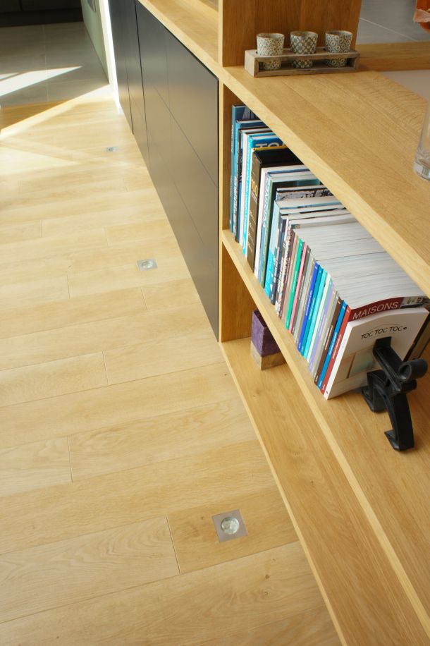 &eacute;tag&egrave;res en bois pour ranger des livres