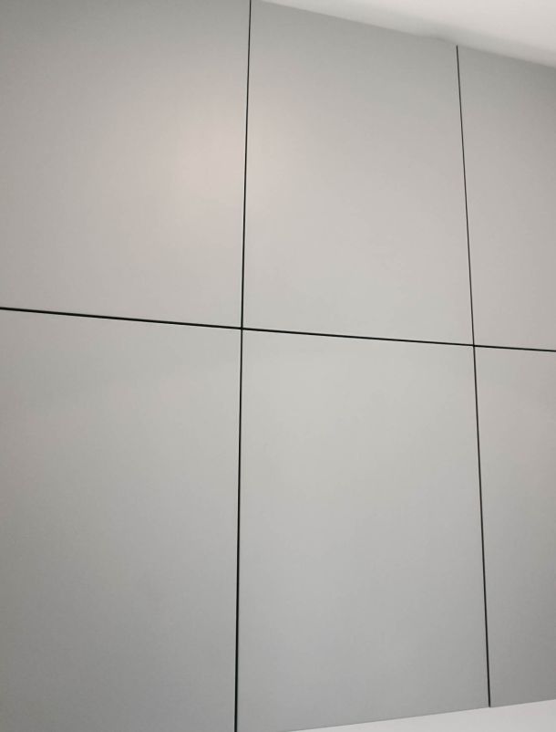 placards minimaliste de couleur grise